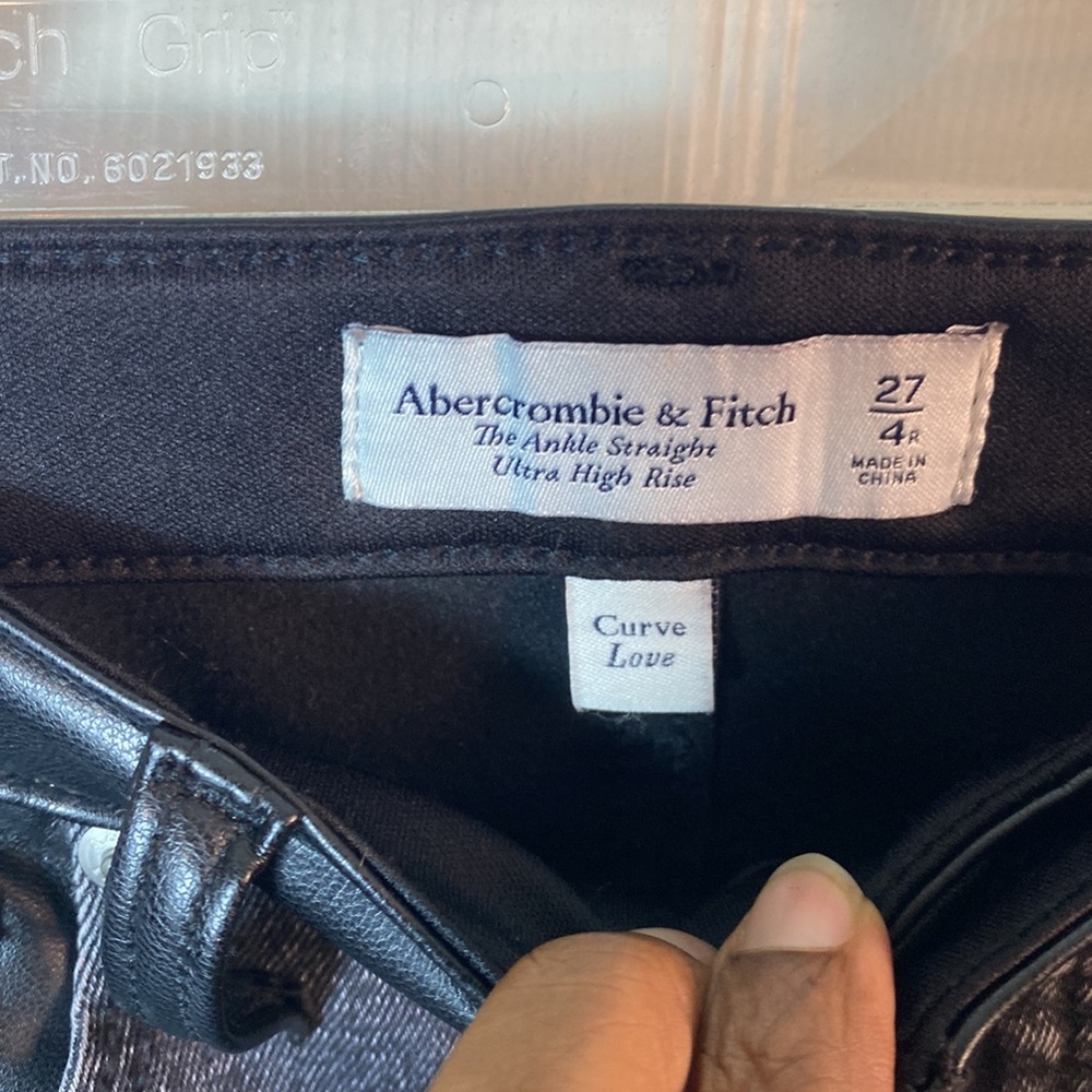 Abercrombie & Fitch Mixed Fabric Ultra High Rise Ankle Straight Jean Size 27 - Picture 3 of 17